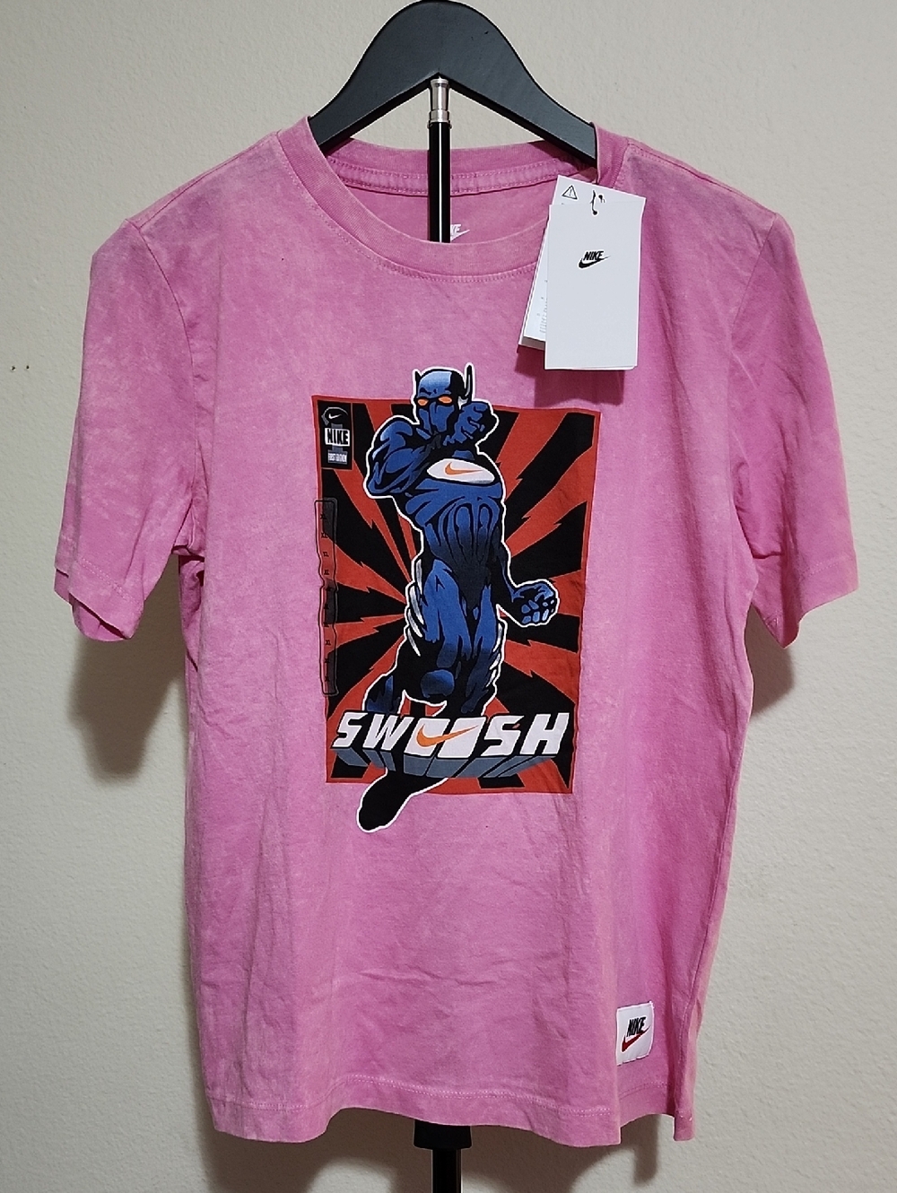 Nike Pink Graphic 'Swoosh' Short Sleeve Tee